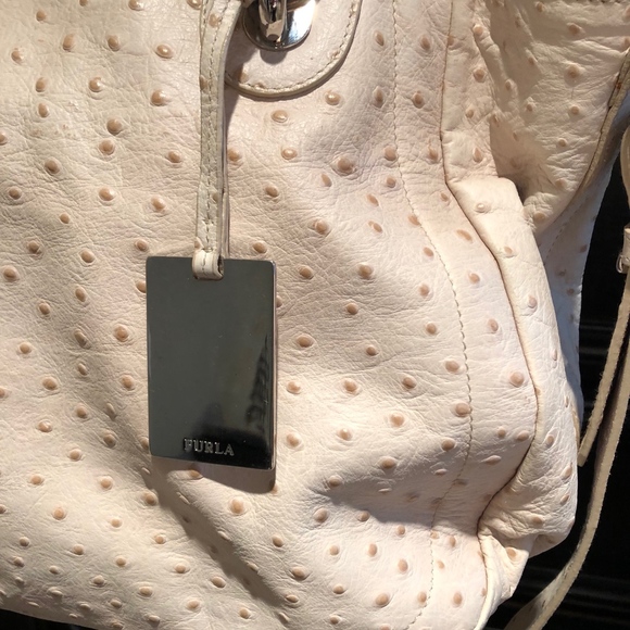 Furla Cream Ostrich satchel/crossbody bag - Picture 2 of 8